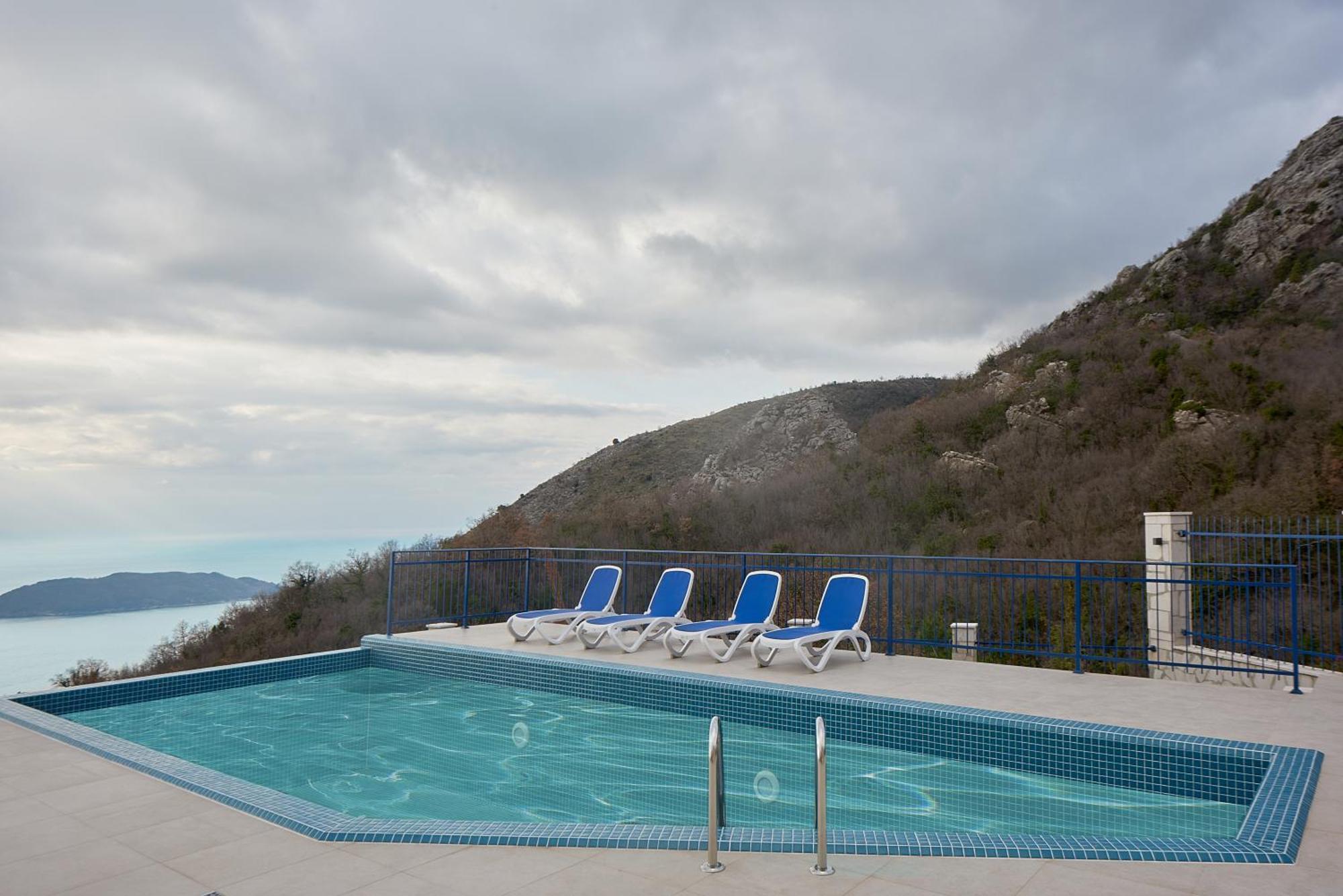 Sunbreeze Delux Vilas Budva Exteriör bild